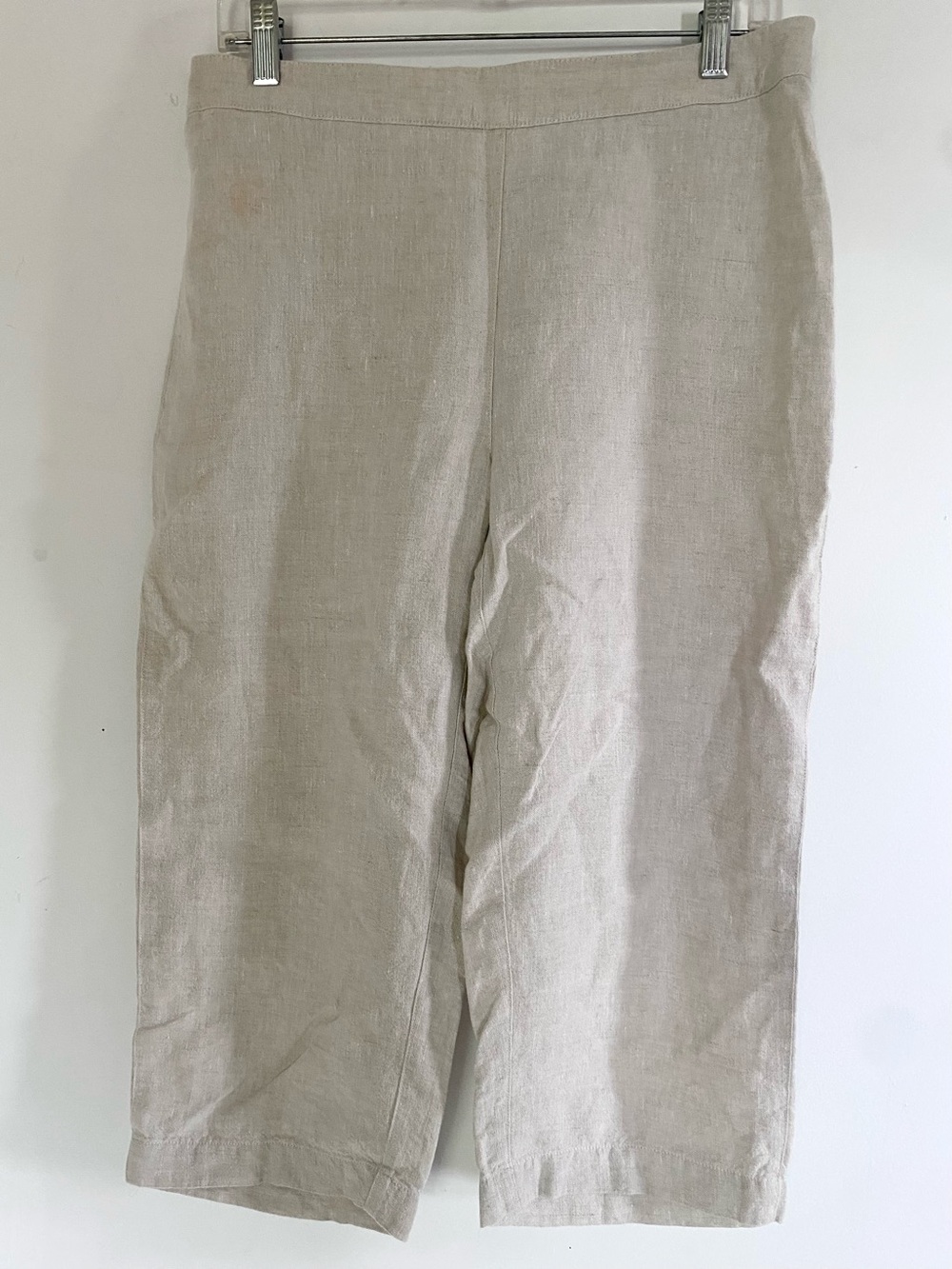 Chico's Lightweight Linen-Blend Crop Pants in Beige